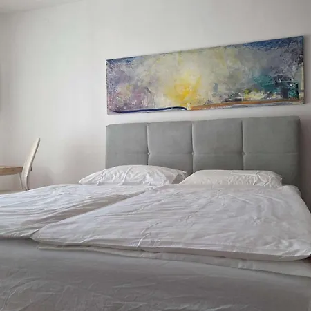 Irena-pula Marina Apartman Póla